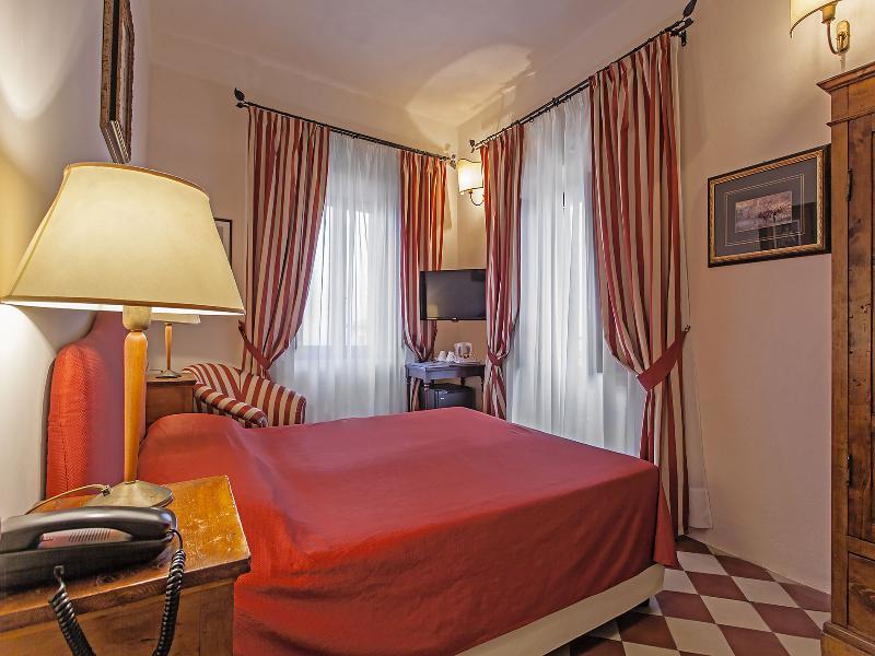 Hotel Il Chiostro Del Carmine Siena Exterior foto