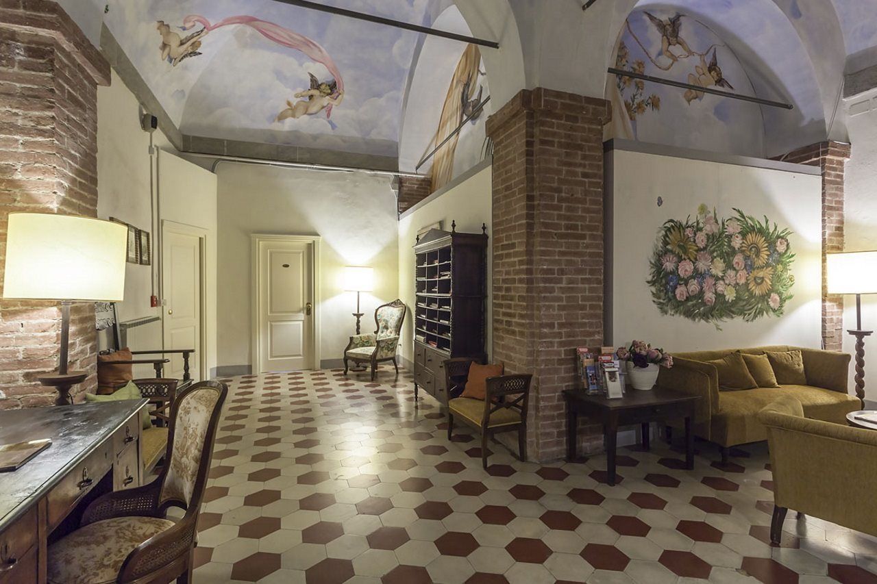 Hotel Il Chiostro Del Carmine Siena Exterior foto